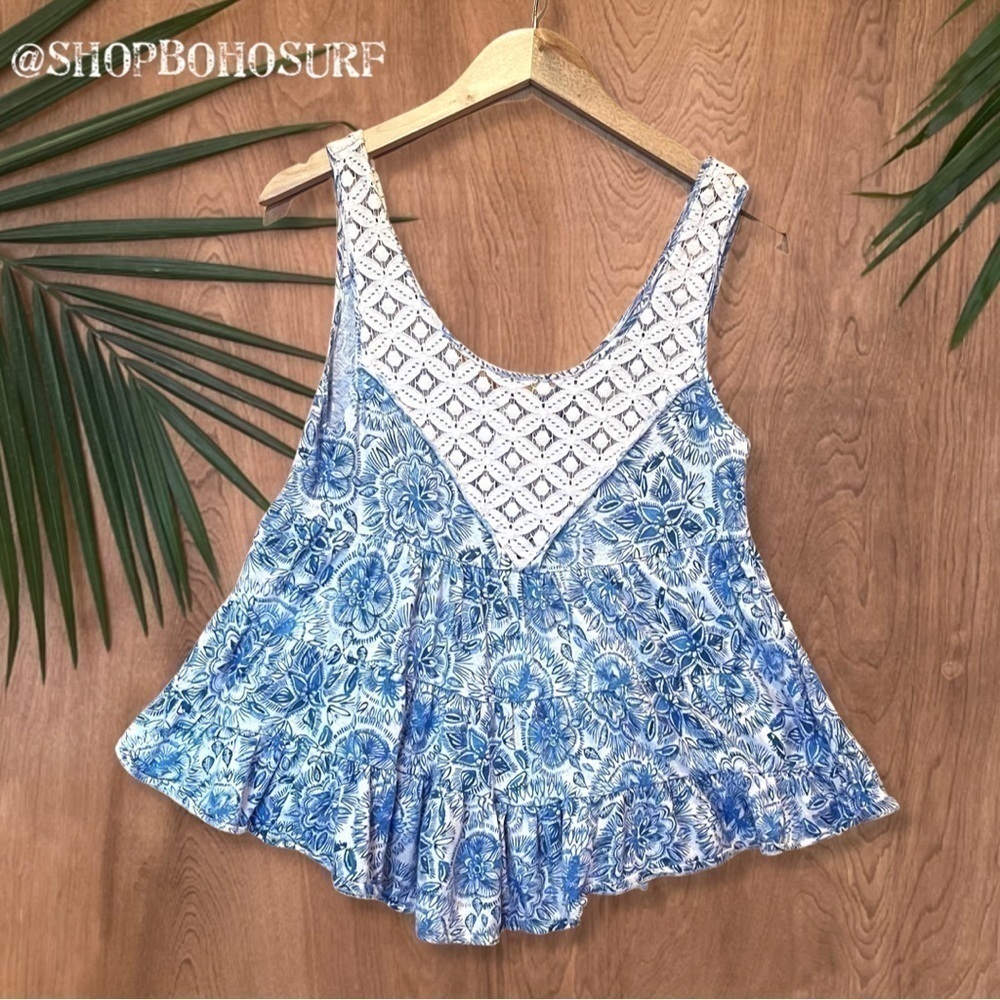 Free People Boho Blue Floral Tunic with crochet trim -  Size Medium - Picture 11 of 12